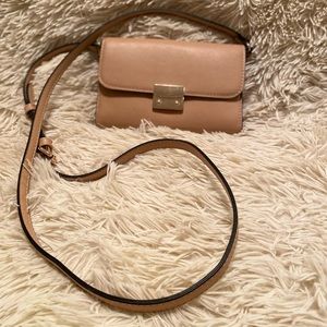 Adorable nude crossbody